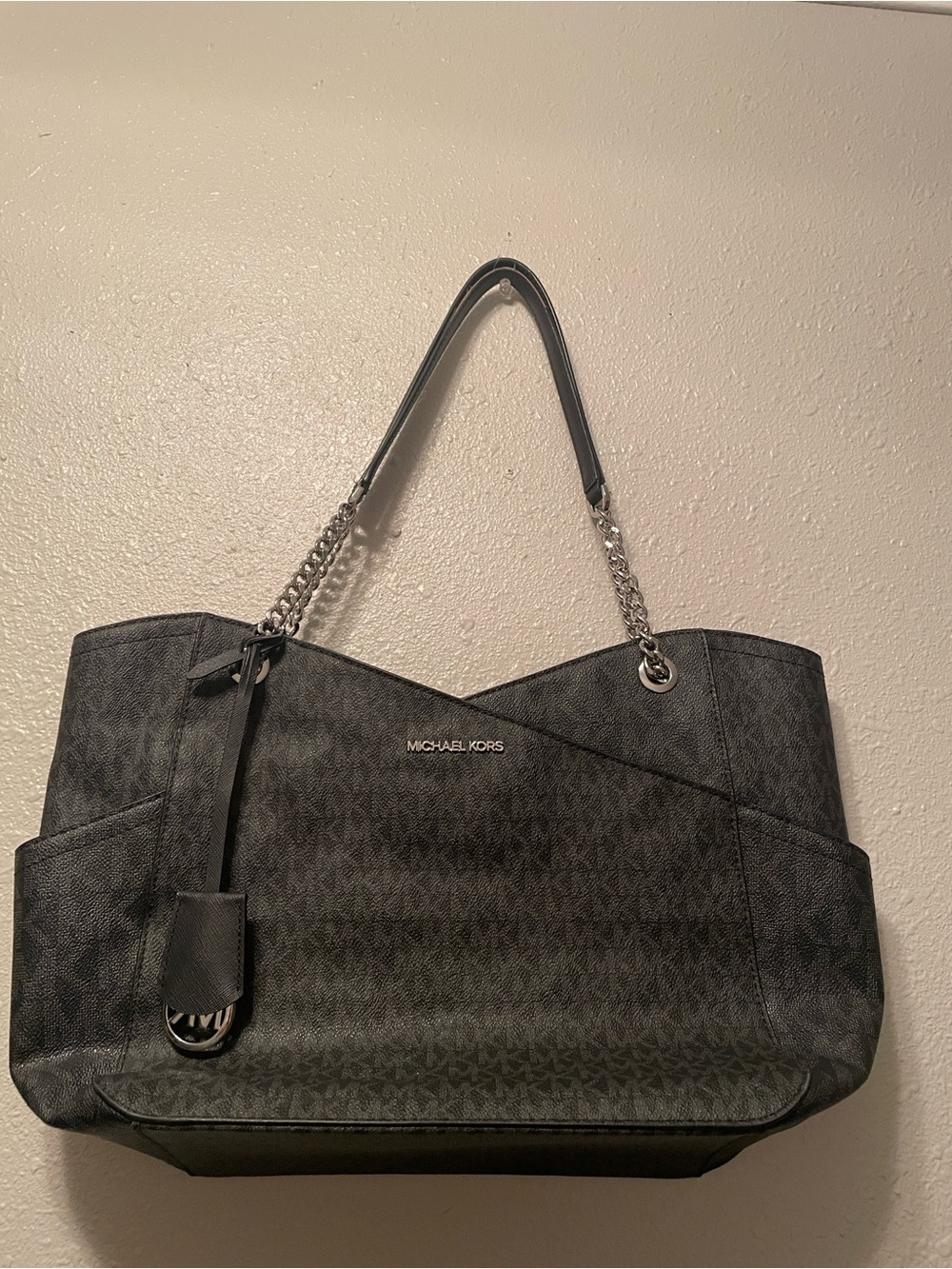 Michael Kors Jet Set Travel Large Shoulder Chain Tote Bag